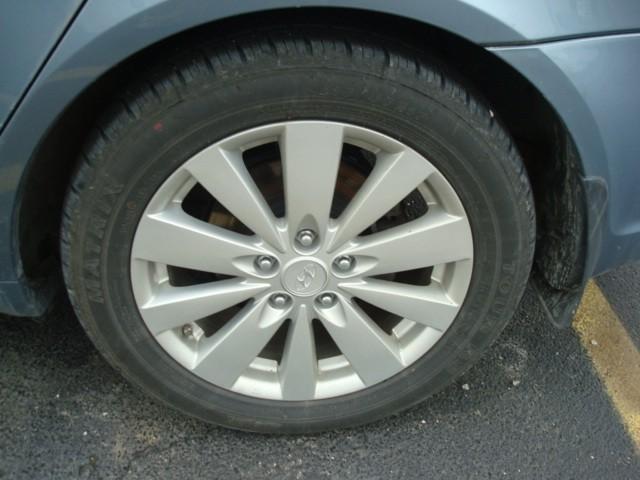 2009 Hyundai Sonata Unknown