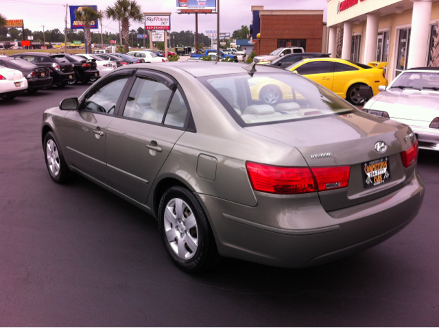 2009 Hyundai Sonata FWD 4dr Sport