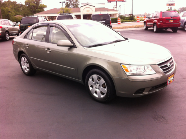 2009 Hyundai Sonata FWD 4dr Sport