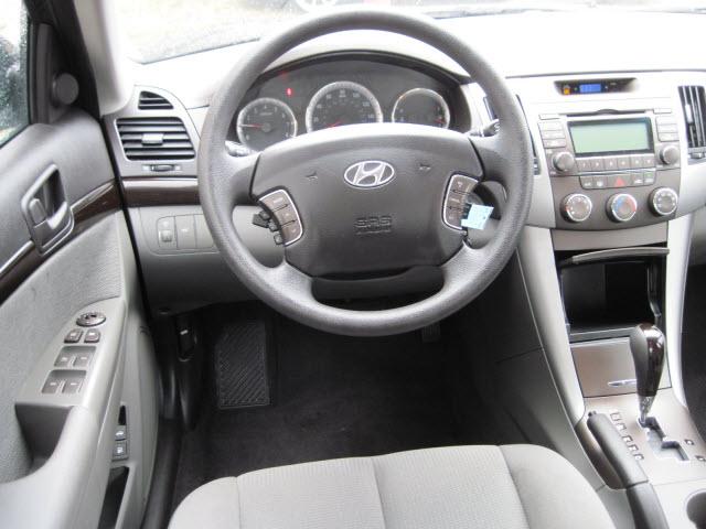 2009 Hyundai Sonata FWD 4dr Sport