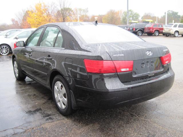 2009 Hyundai Sonata FWD 4dr Sport