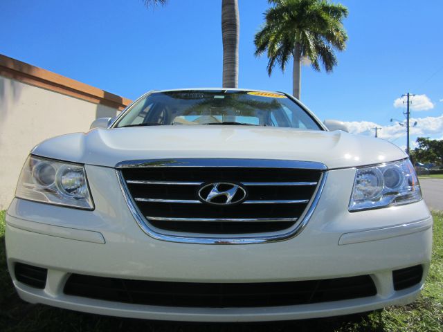 2009 Hyundai Sonata FWD 4dr Sport