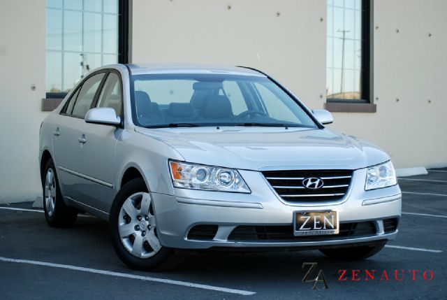 2009 Hyundai Sonata 4dr Sdn I4 CVT 2.5 S Sedan