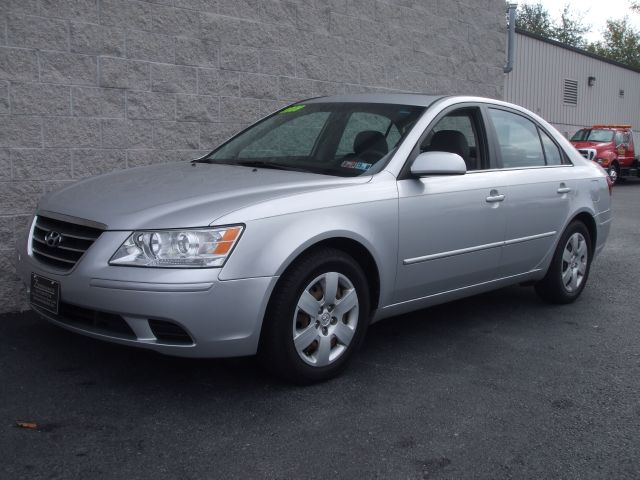 2009 Hyundai Sonata FWD 4dr Sport