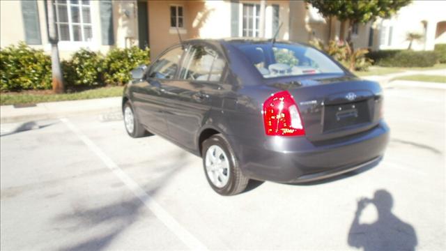 2010 Hyundai Sonata FWD 4dr Sport