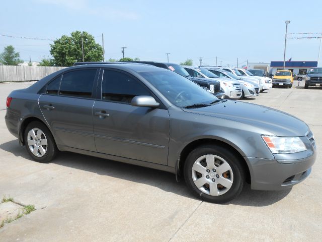 2010 Hyundai Sonata FWD 4dr Sport