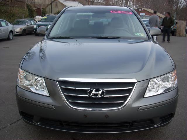 2010 Hyundai Sonata FWD 4dr Sport