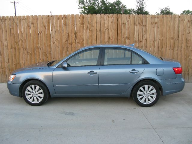 2010 Hyundai Sonata FWD 4dr Sport