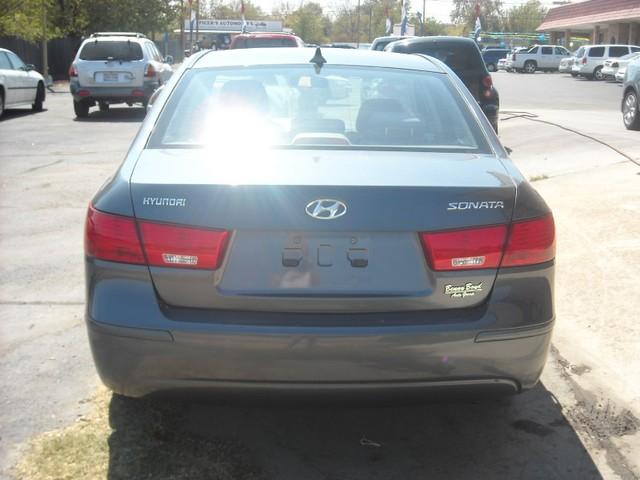 2010 Hyundai Sonata FWD 4dr Sport