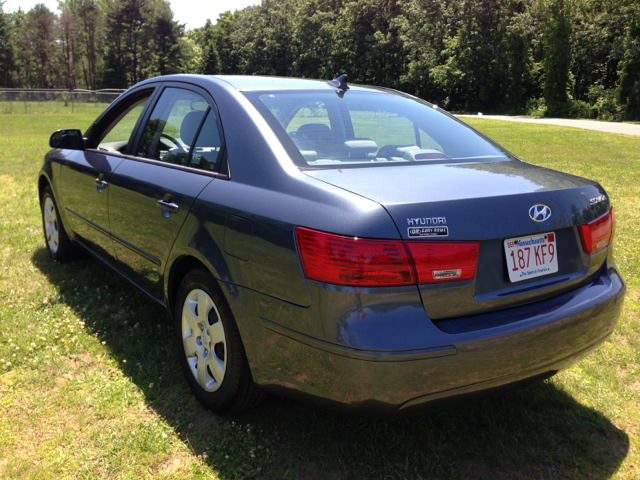 2010 Hyundai Sonata FWD 4dr Sport