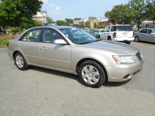 2010 Hyundai Sonata FWD 4dr Sport