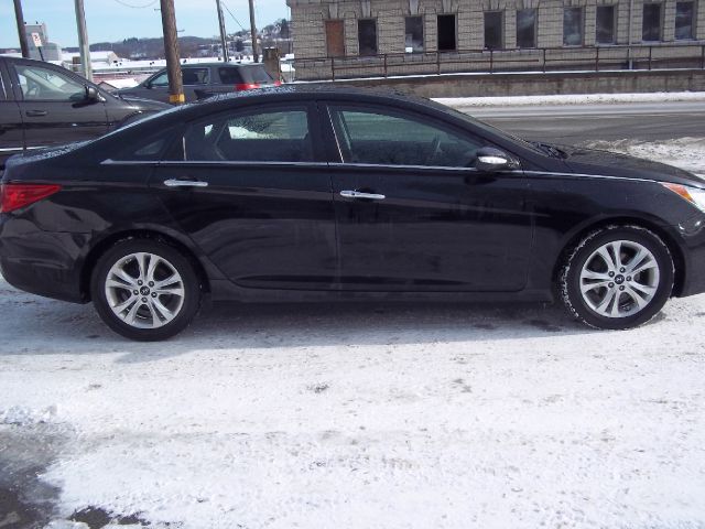 2011 Hyundai Sonata Crew Cabz71