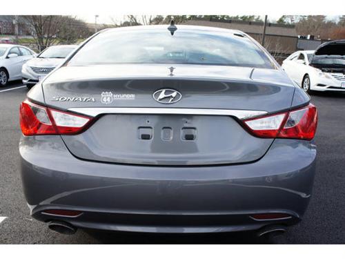 2011 Hyundai Sonata SLT 25