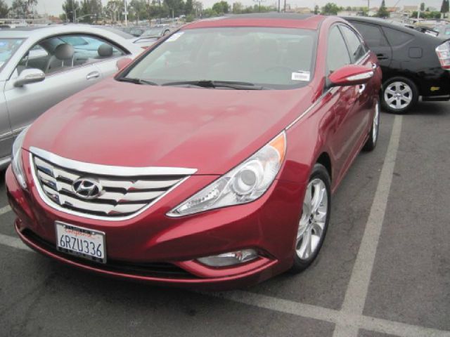 2011 Hyundai Sonata Crew Cabz71