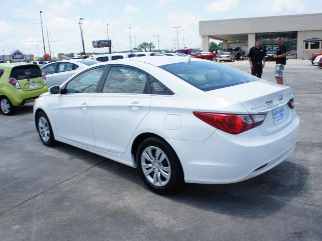 2011 Hyundai Sonata FWD 4dr Sport