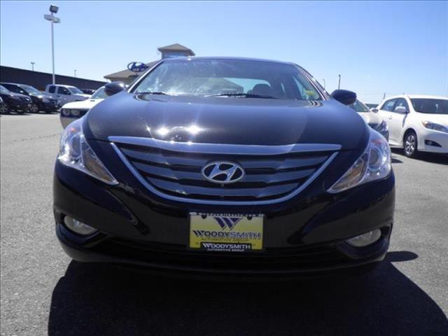 2011 Hyundai Sonata Crown