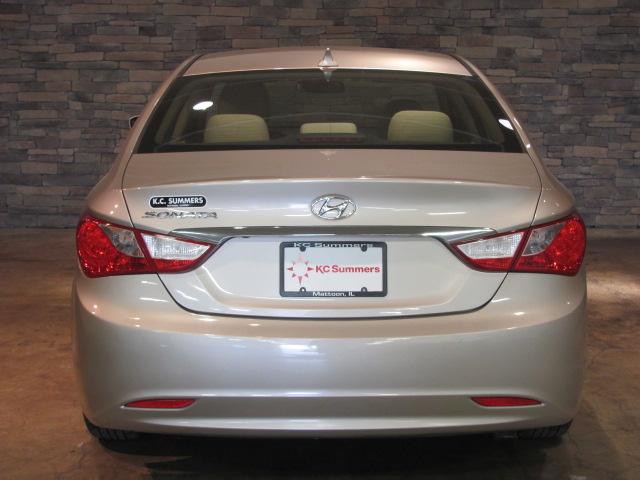 2011 Hyundai Sonata Unknown