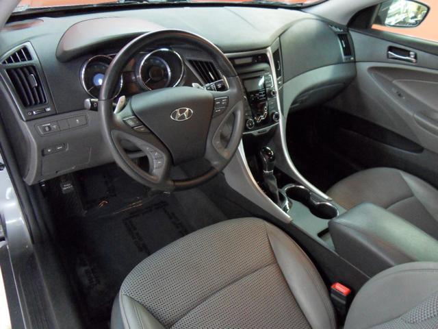 2011 Hyundai Sonata SE