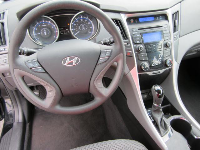 2012 Hyundai Sonata FWD 4dr Sport