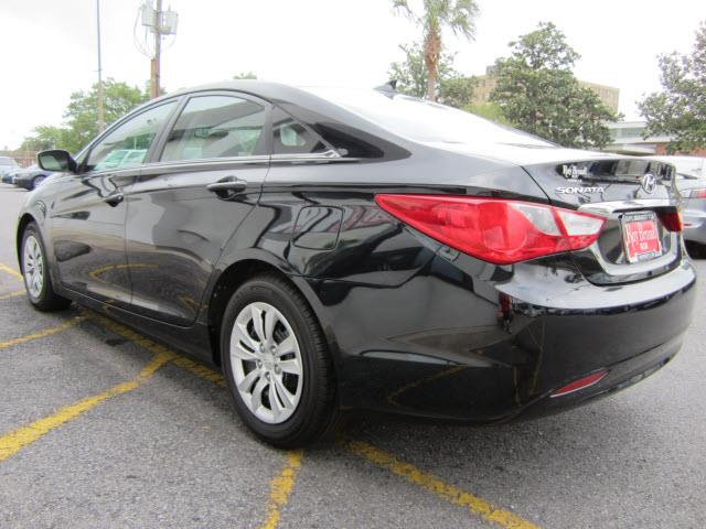 2012 Hyundai Sonata FWD 4dr Sport