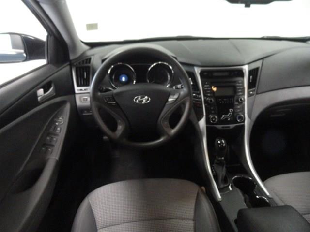 2012 Hyundai Sonata FWD 4dr Sport