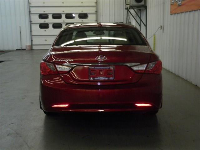 2012 Hyundai Sonata FWD 4dr Sport