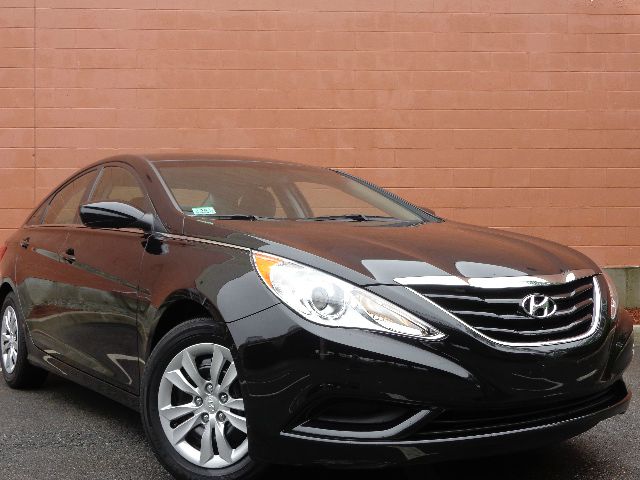 2013 Hyundai Sonata Crew Cabz71