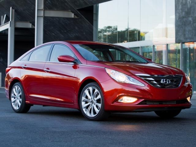 2013 Hyundai Sonata GLX 4motion Sedan 4D