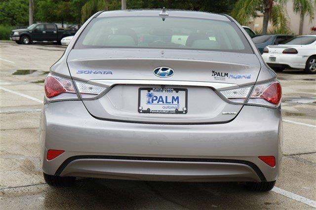 2013 Hyundai Sonata Hybrid SLT 25