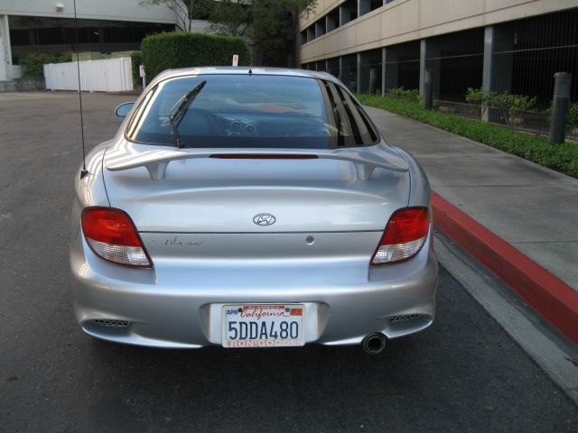 2000 Hyundai Tiburon GT Premium