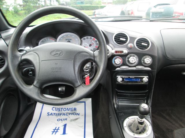 2001 Hyundai Tiburon GT Premium