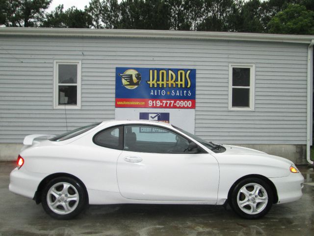 2001 Hyundai Tiburon GT Premium