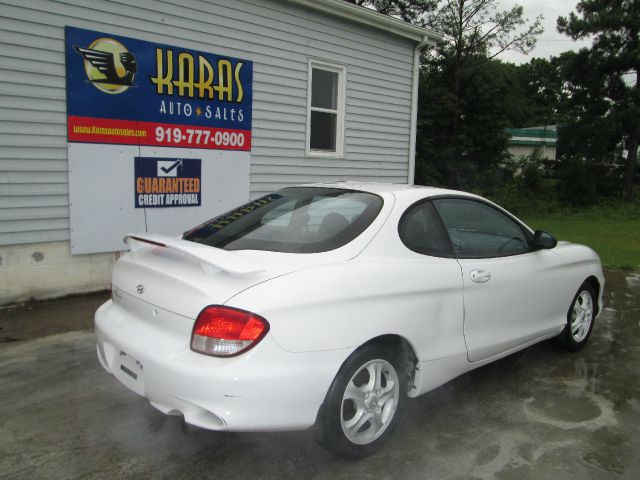 2001 Hyundai Tiburon GT Premium