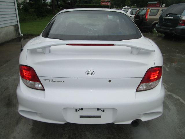 2001 Hyundai Tiburon GT Premium