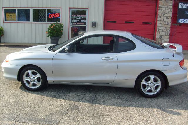 2001 Hyundai Tiburon Unknown