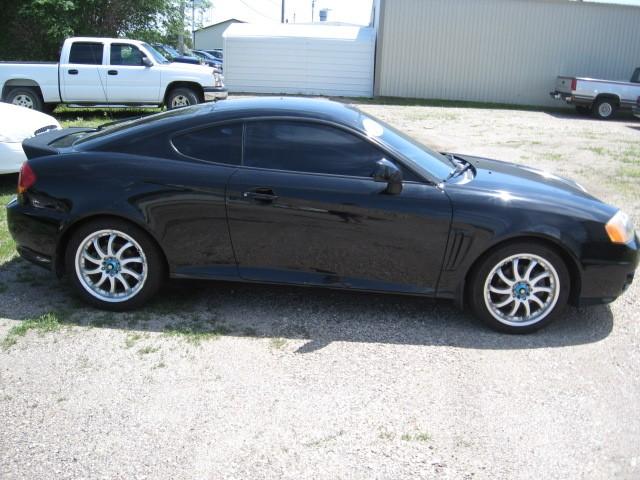 2003 Hyundai Tiburon GT Premium