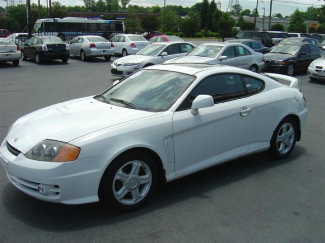 2003 Hyundai Tiburon Base