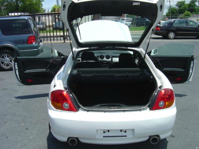 2003 Hyundai Tiburon Base