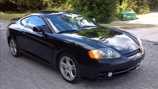 2004 Hyundai Tiburon L W12 Quattro AWD Sedan