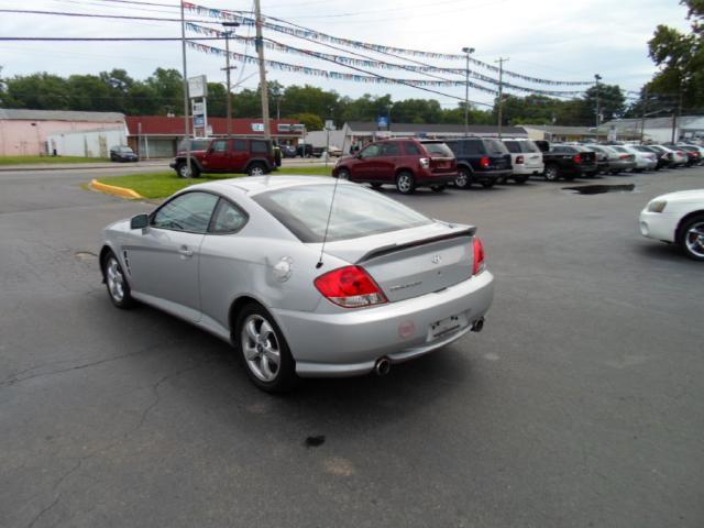 2006 Hyundai Tiburon XLS