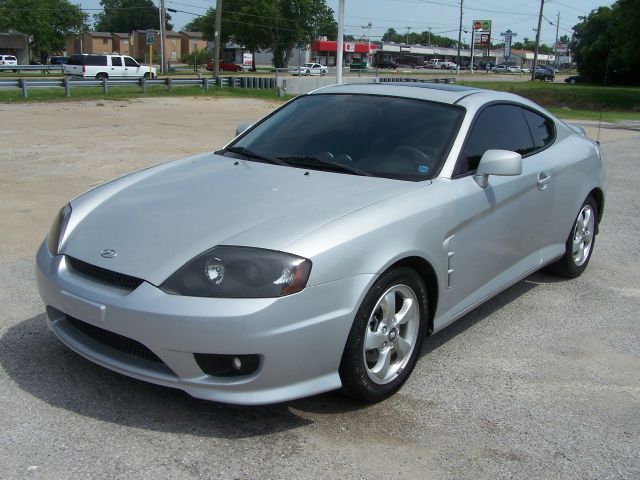 2006 Hyundai Tiburon XLS