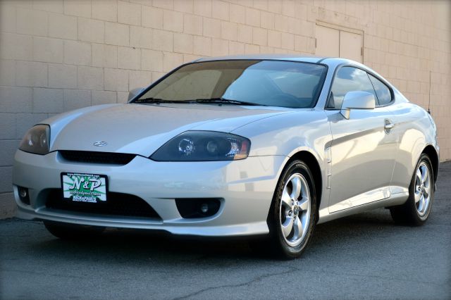 2006 Hyundai Tiburon XLS