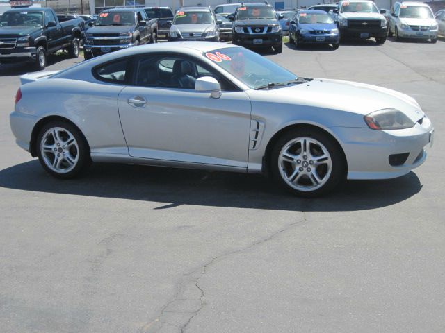 2006 Hyundai Tiburon SE LE Pro-4x