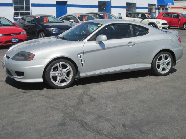 2006 Hyundai Tiburon SE LE Pro-4x