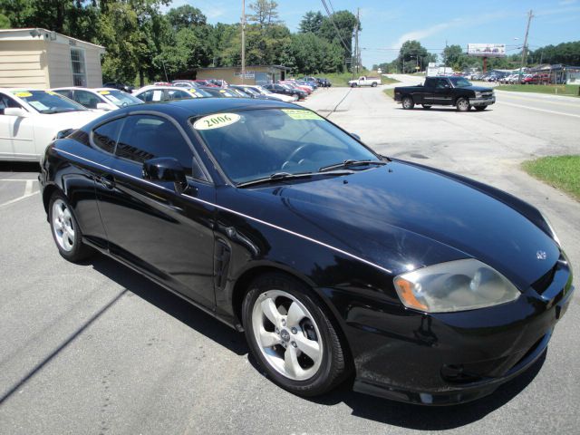 2006 Hyundai Tiburon XLS