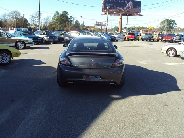 2007 Hyundai Tiburon XLS