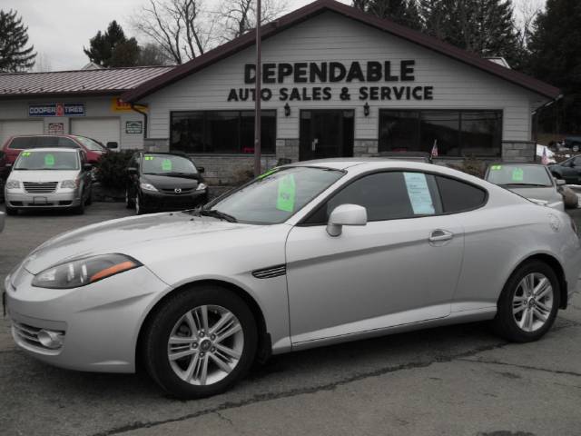 2008 Hyundai Tiburon XLS