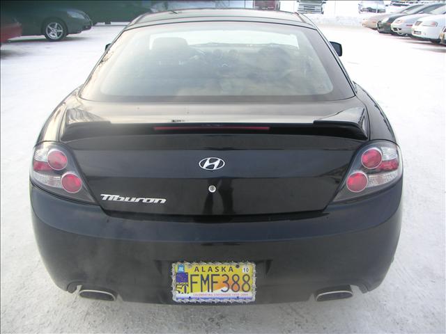 2008 Hyundai Tiburon XLS