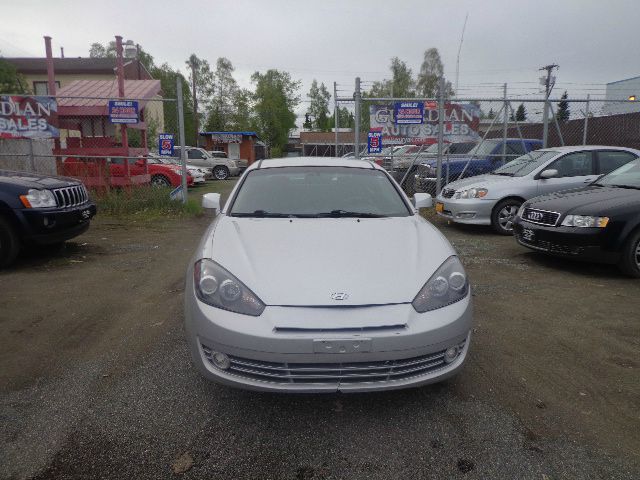 2008 Hyundai Tiburon XLS