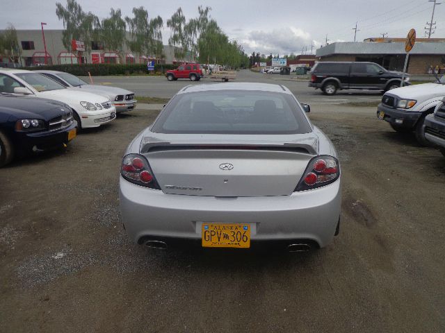 2008 Hyundai Tiburon XLS